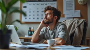 découvrez vos droits et indemnités en cas d'arrêt maladie sans être employé ni inscrit au chômage, et comment bénéficier d'une protection sociale adaptée.